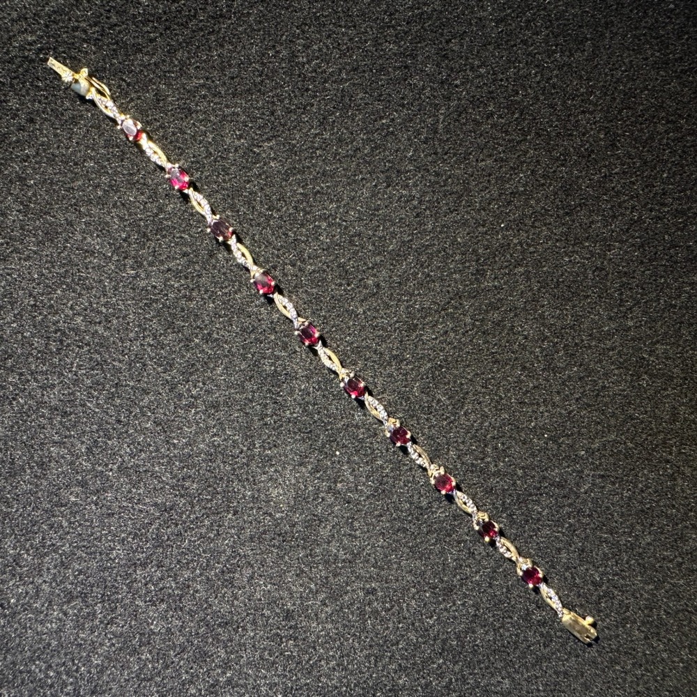 Vintage Gold Tone Red Garnet Oval Gemstone Tennis Bracelet 7 Inch Box Clasp